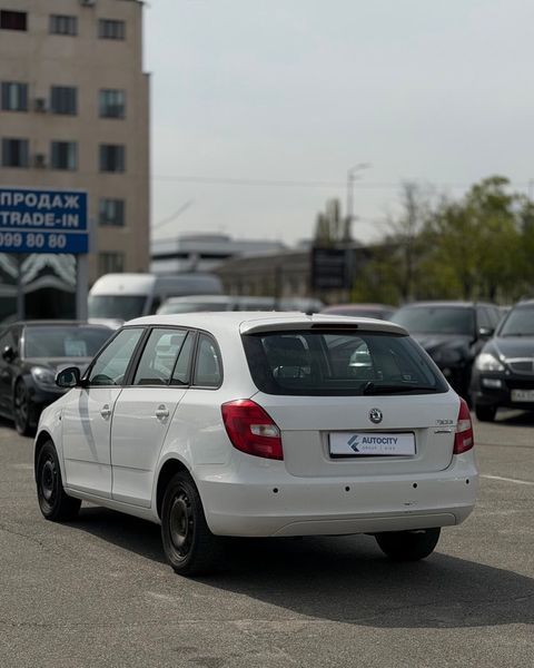 Skoda Fabia 2012  Дизель 1.2 C057 фото