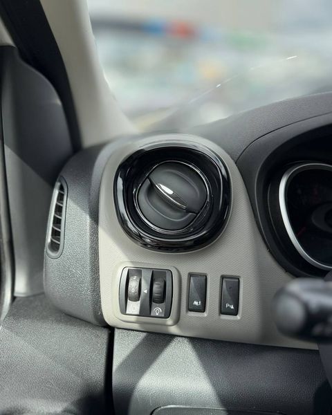 Renault Trafic 2018 Дизель 1.6 C035 фото