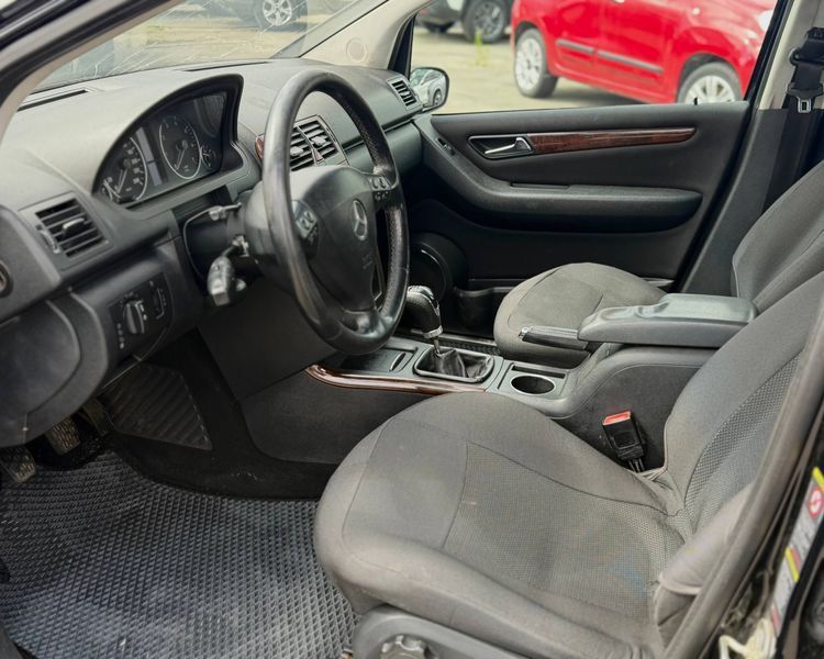 Mercedes-Benz A-Class 21 фото